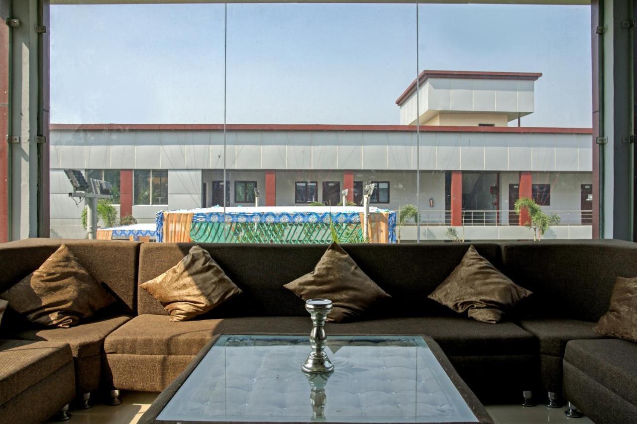 Oyo 62241 Swastik Garden Hotel Dhampur Exterior photo